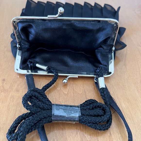 Vintage Classic Style Metal One-Snap Clutch Purse, Sheer Black Fabric Over Satin - Picture 2 of 3